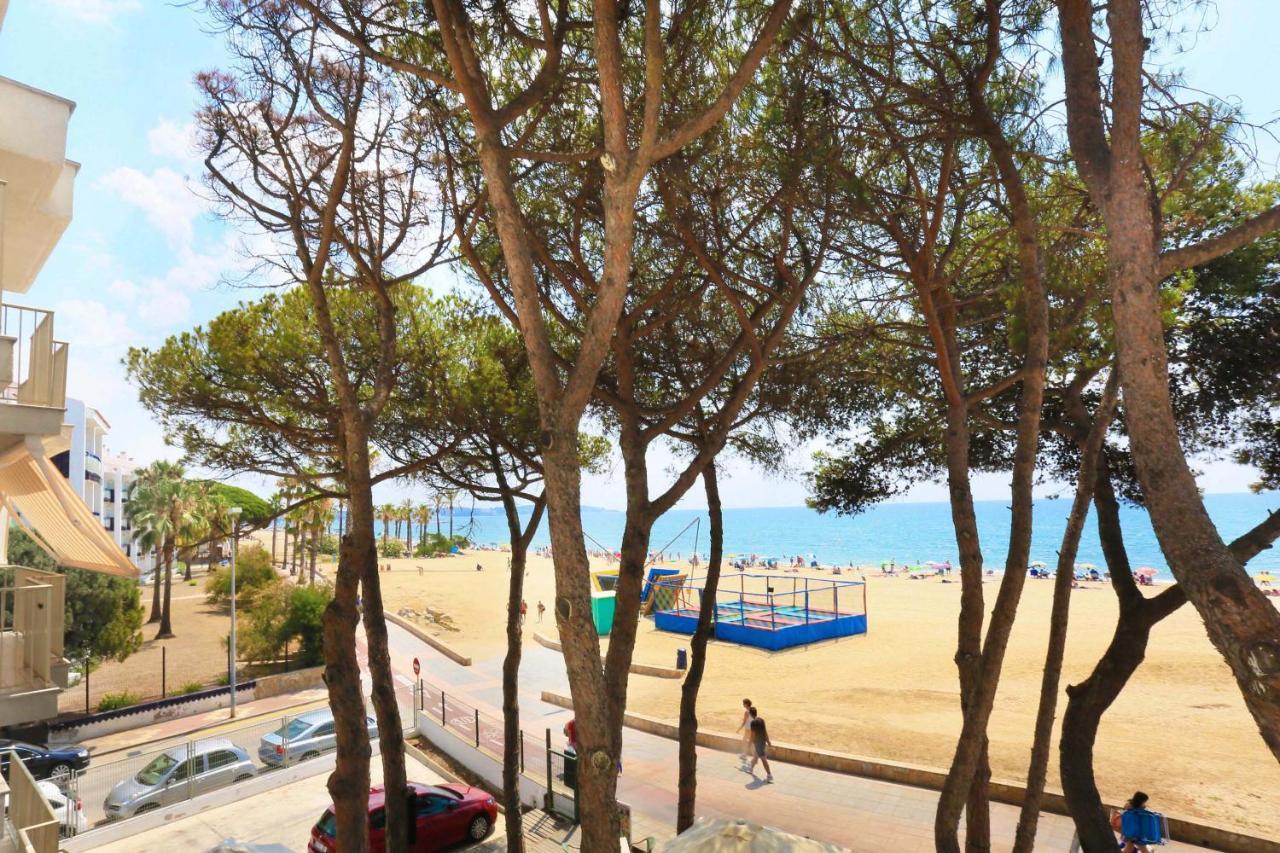 דירות קמברילס Playmar Litoral Costa Dorada - Only Families מראה חיצוני תמונה